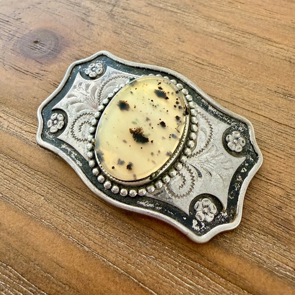 Cream Stone Western-Style Silver Belt Buckle main image 6